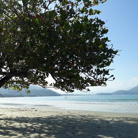 Pé Na Areia Apto 708 Ubatuba Exterior foto